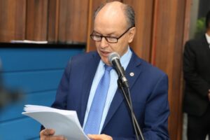 Junior Mochi pede instalação de redutor de velocidade no Bairro Rita Vieira