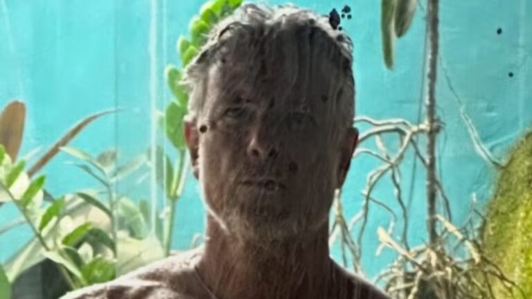 Marcello Novaes gera alvoroço ao surgir em clique sem camisa