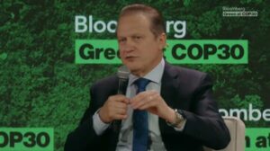 Pecuária regenerativa ganha força como solução climática e social, afirma CEO da JBS