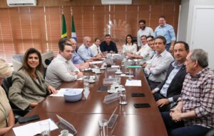 Prefeita Adriane Lopes articula com governo e bancada federal investimentos para Campo Grande