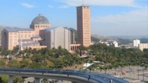 Prefeito de Aparecida (SP) tenta novamente criar taxa de turismo