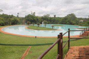 Prefeitura de Costa Rica pode gastar mais de meio milhão de reais com limpeza de piscinas