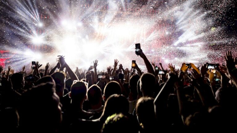 Turnê mundial: como funciona a engenharia financeira no mundo pop