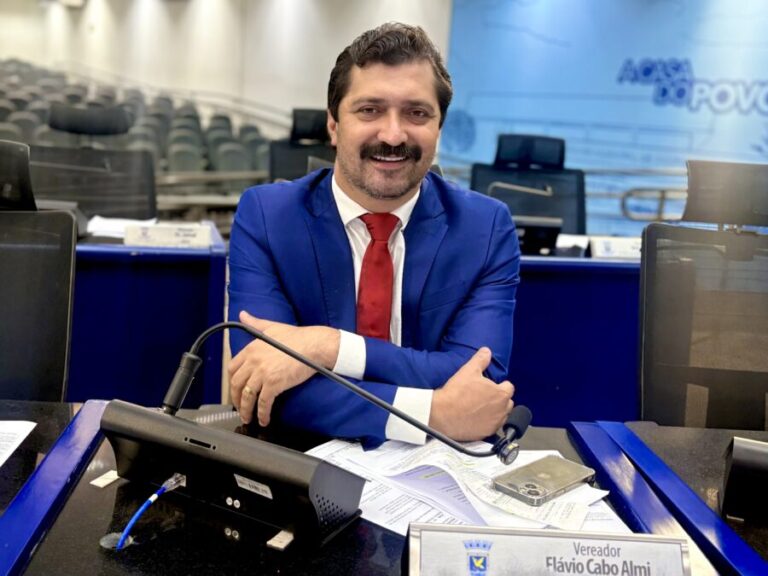 Vereador Flávio Cabo Almi reforça: é o povo quem manda e a cidade merece o mínimo funcionando