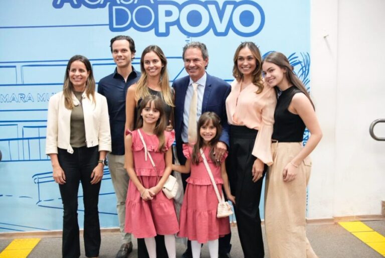 Vereador Marquinhos Trad Realiza Outorga da Medalha Legislativa Ueze Elias Zahran.