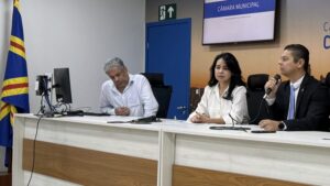 Vereador Otávio Trad reforça que não pode haver transferência de responsabilidade e cobra a execução dos contratos de tapa-buraco