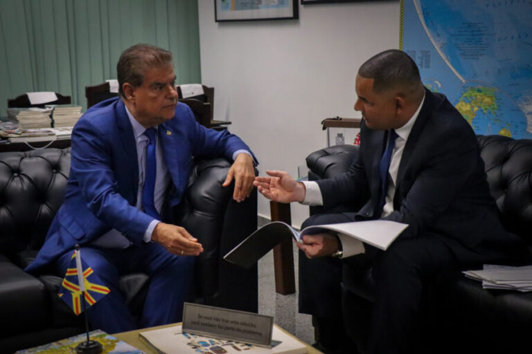 Vereador Wilson Lands solicita apoio do senador Nelsinho Trad para investimentos em infraestrutura e educação de Campo Grande
