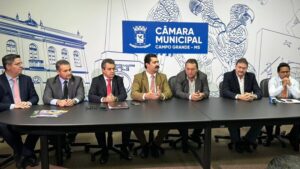 ‘Buraqueira’: Landmark cobra planejamento e critica colapso na manutenção das ruas de Campo Grande  