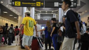 Aeroportos registram mais de 100 voos cancelados pelo Brasil