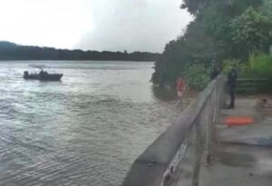 Bombeiros realizam buscas por homem desaparecido no rio Taquari, em Coxim