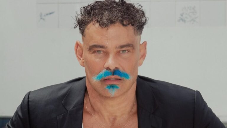 Carmo Dalla Vecchia fala sobre arte, liberdade e futuro