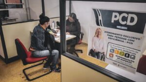 Funsat inicia a semana com 1.270 vagas distribuídas em 148 profissões