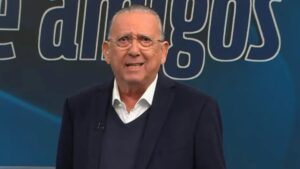 Galvão Bueno é internado após mal-estar na véspera do Natal