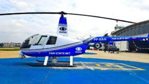 Helicóptero da Band faz pouso de emergência em São Paulo