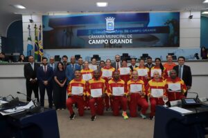 Militares recebem Moção de Congratulação pelas conquistas na competição Bombeiros de Aço