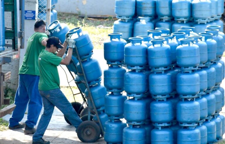 Pesquisa Procon aponta preço médio do gás de cozinha a R$ 127,48