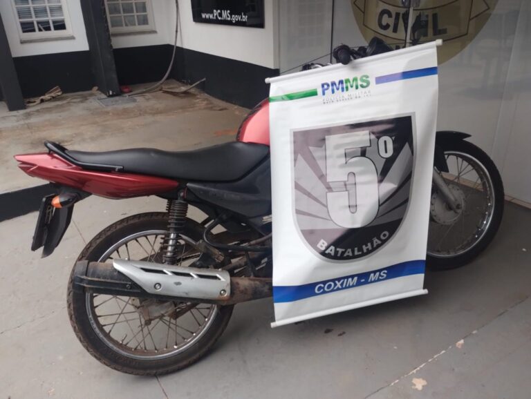 Polícia Militar localiza motocicleta furtada escondida em residência no bairro Vila Bela