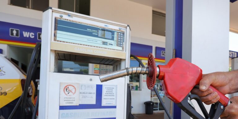 Preço médio da gasolina comum em Dourados é de R$ 6,28, revela pesquisa do Procon