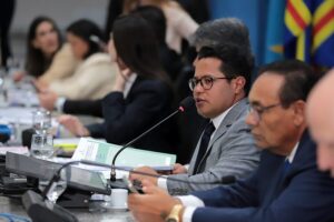 Propostas sobre educação e transparência pública serão votadas na sessão desta quinta-feira (4)