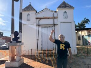 Ronilço Guerreiro participa de apresentação do projeto de restauro da Igreja São Benedito e reforça compromisso com a Comunidade Tia Eva
