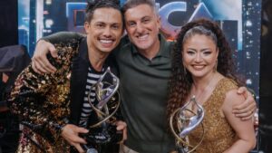 Silvero Pereira leva o título da Dança dos Famosos 2025