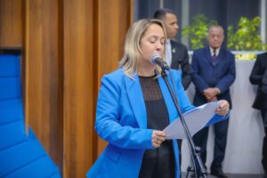 Trecho da MS-141 em Ivinhema passa por tapa-buracos por solicitação de Lia Nogueira