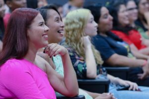 Última turma do Mulheres Mil em 2025 comemora rede de apoio e aprendizado