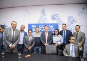 Vereador Carlão atua na linha de frente para garantir fim da greve e pagamento de motoristas em Campo Grande