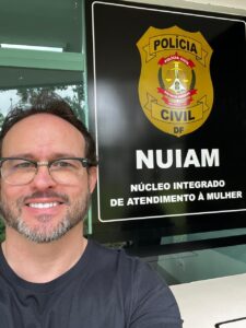 Vereador Dr. Lívio participa de capacitação sobre violência contra a mulher em Brasília
