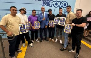 Vereador Junior Coringa entrega reconhecimento a profissionais que contribuem para o desenvolvimento do setor de eventos