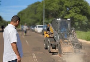 Vereador Wilson Lands fiscaliza retomada da operação tapa-buracos em diversas regiões da cidade