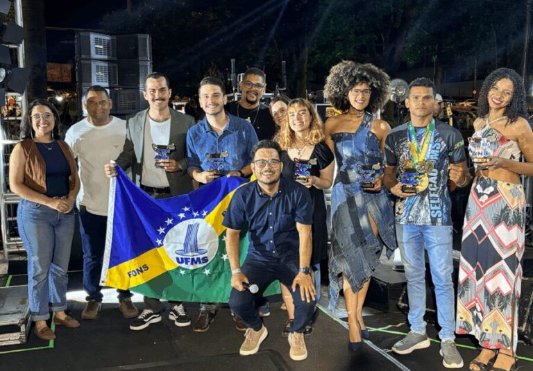 Vereador Wilson Lands participa do encerramento da Cidade da Juventude e celebra sucesso do evento