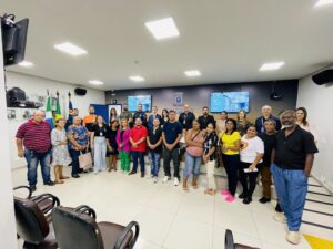 Vereadora Luiza abre espaço histórico de escuta para moradores do Athenas II em Audiência Pública