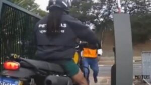 Vídeo mostra Rael sendo assaltado na saída do Villa-Lobos