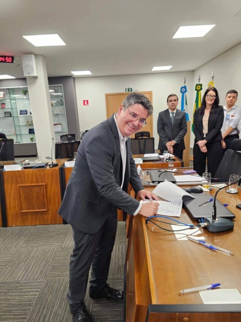 Acordo no MP garante manutenção dos serviços da Santa Casa e pagamento de médicos, destaca Dr. Victor Rocha
