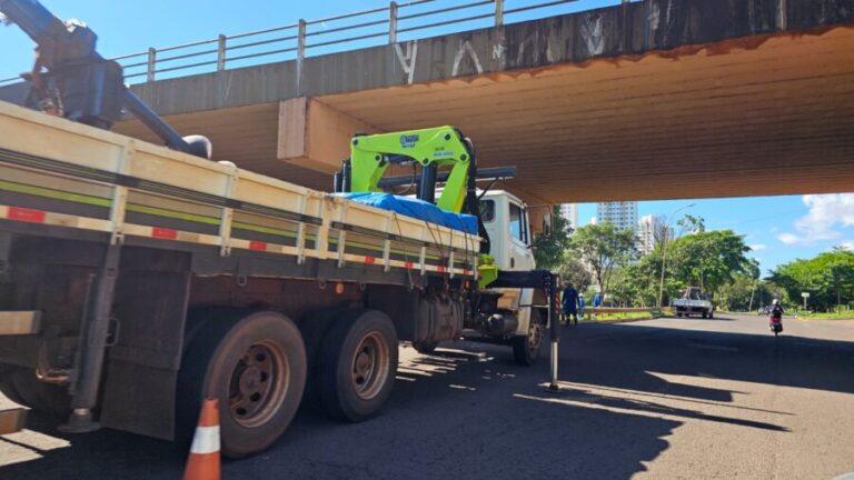 Atendendo pedido de Ronilço Guerreiro, Prefeitura reinstala iluminação na região do Viaduto Mascarenhas e avenida Heráclito Figueiredo