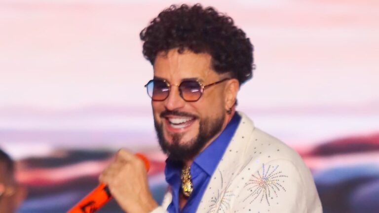 Especial de Latino afasta público e faz SBT perder para Record