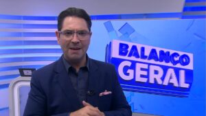 Jornalista da Record torce ao vivo por desaparecimento de pessoas