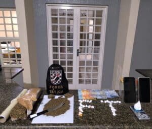 Polícia Militar prende homem por tráfico de drogas em Coxim