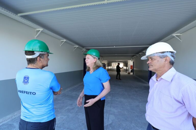 Reforma da Escola Avani avança e prefeito destaca qualidade dos serviços