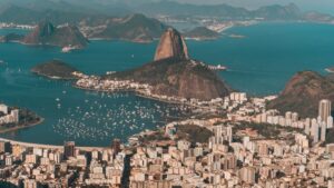 Rio de Janeiro puxa recorde de turistas estrangeiros no Brasil