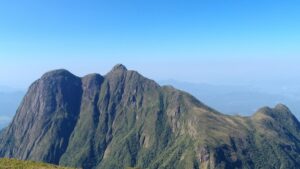 Trilha
no verão? Saiba como não se perder e evitar acidentes